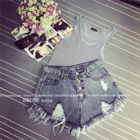 European and American High Waist Loose Burr Hole Denim Shorts